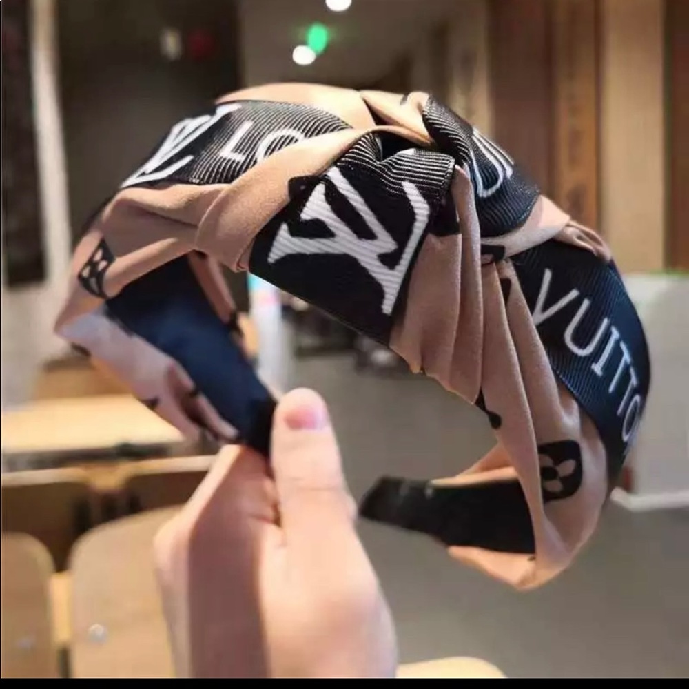 Women headbands